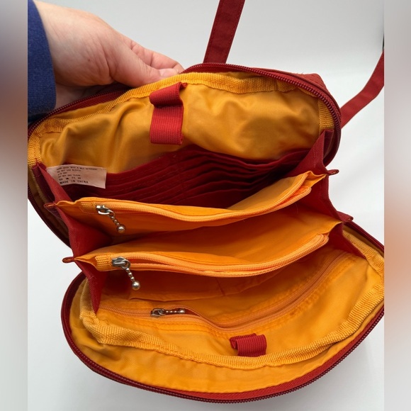 Red Baggallini Bag Crossbody - Picture 5 of 5